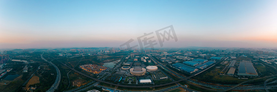 露的新星 露的新星
