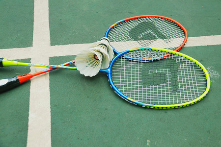 纷纷将目光 纷纷将目光